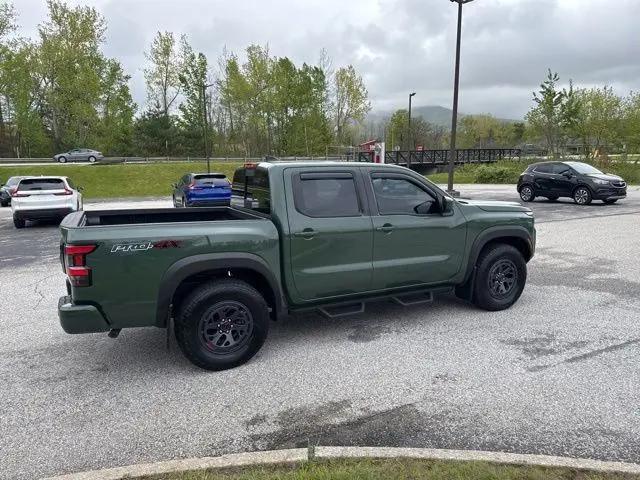 2025 Nissan Frontier Crew Cab PRO-4X 4x4