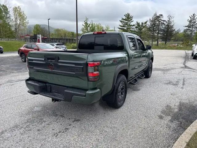 2025 Nissan Frontier Crew Cab PRO-4X 4x4