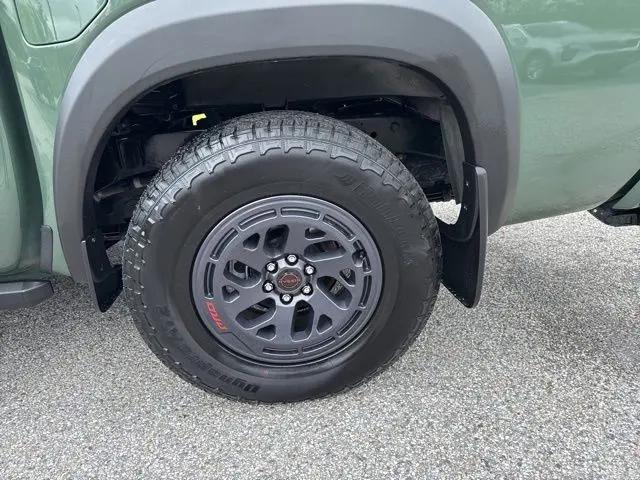 2025 Nissan Frontier Crew Cab PRO-4X 4x4