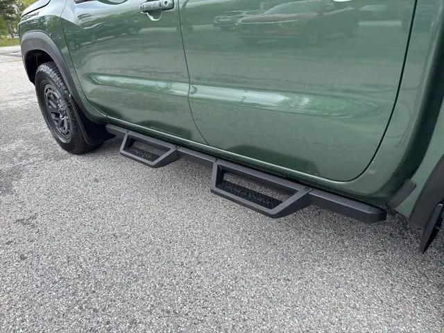2025 Nissan Frontier Crew Cab PRO-4X 4x4