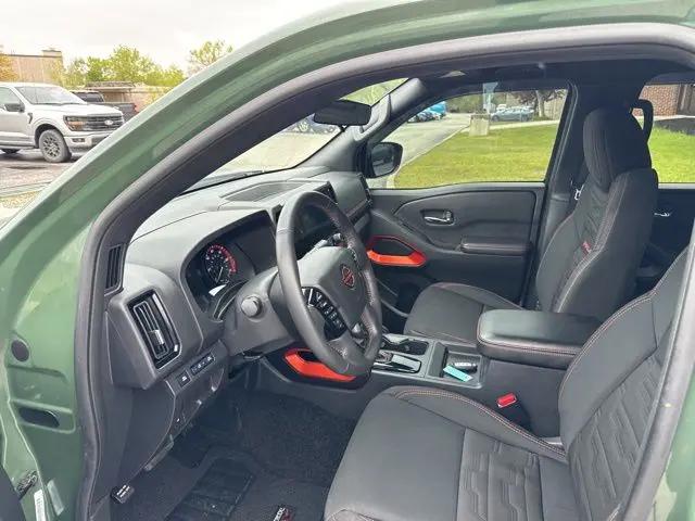 2025 Nissan Frontier Crew Cab PRO-4X 4x4
