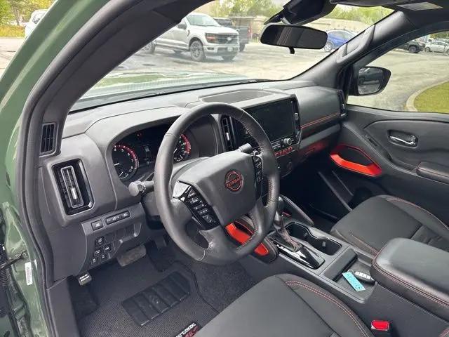 2025 Nissan Frontier Crew Cab PRO-4X 4x4