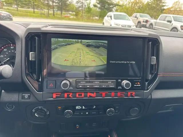2025 Nissan Frontier Crew Cab PRO-4X 4x4