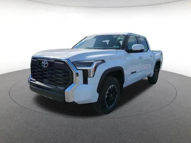 2026 Toyota Tundra SR5 CrewMax 5.5' Bed