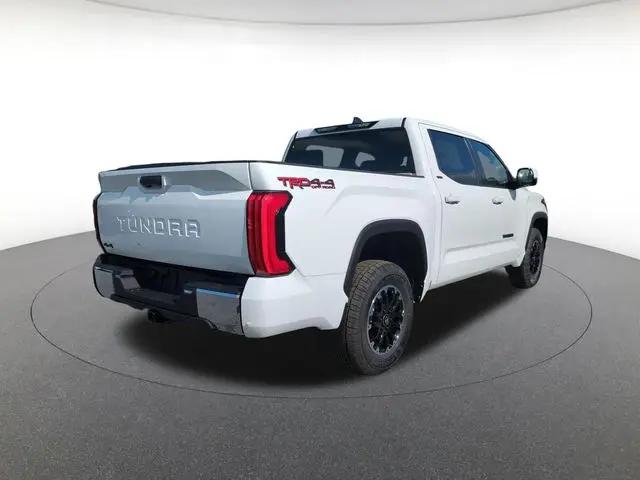 2026 Toyota Tundra SR5 CrewMax 5.5' Bed