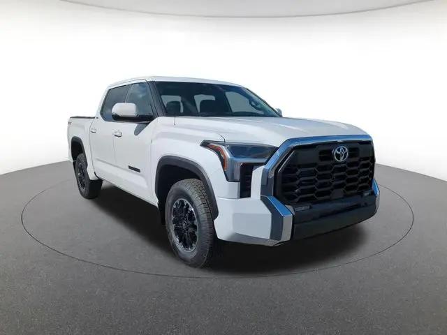 2026 Toyota Tundra SR5 CrewMax 5.5' Bed