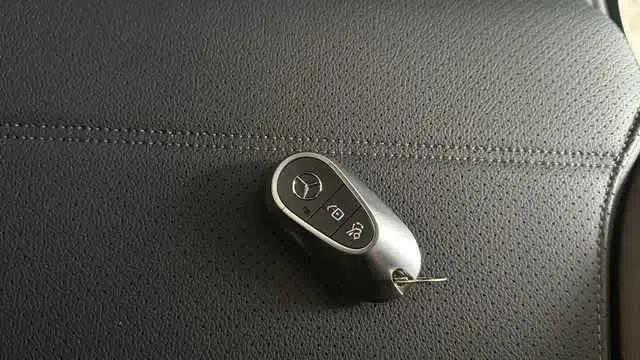 2025 Mercedes-Benz GLC 4MATIC SUV