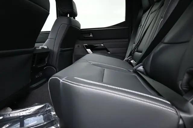 2026 Toyota Tundra Limited CrewMax 5.5' Bed