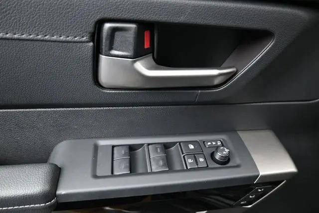 2026 Toyota Tundra Limited CrewMax 5.5' Bed