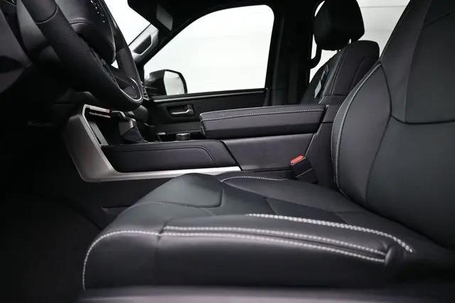 2026 Toyota Tundra Limited CrewMax 5.5' Bed