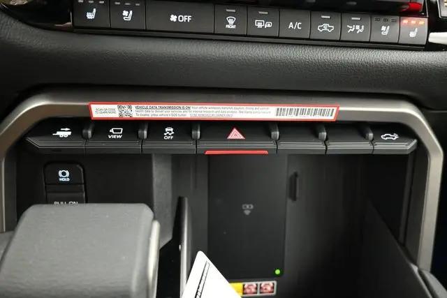 2026 Toyota Tundra Limited CrewMax 5.5' Bed