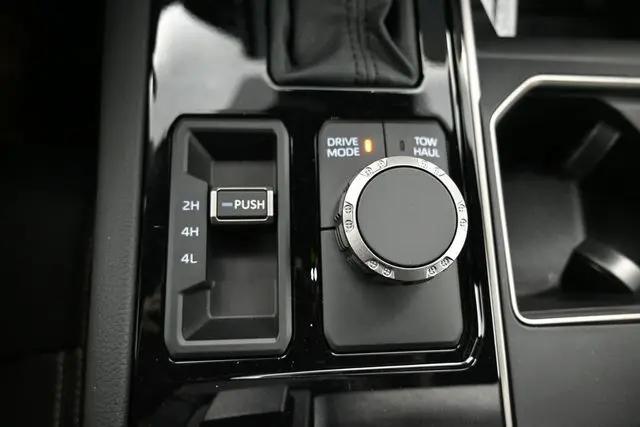 2026 Toyota Tundra Limited CrewMax 5.5' Bed