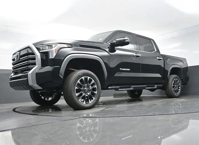 2026 Toyota Tundra Limited CrewMax 5.5' Bed