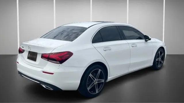 2020 Mercedes-Benz A 220 A 220