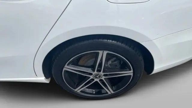 2020 Mercedes-Benz A 220 A 220