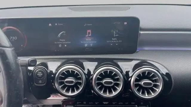 2020 Mercedes-Benz A 220 A 220