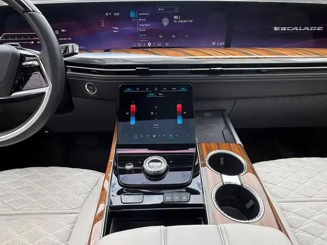 2025 Cadillac Escalade ESV Sport Platinum