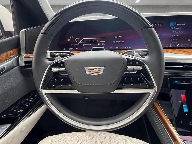 2025 Cadillac Escalade ESV Sport Platinum