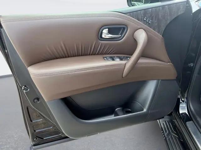 2021 Nissan Armada Platinum 2WD