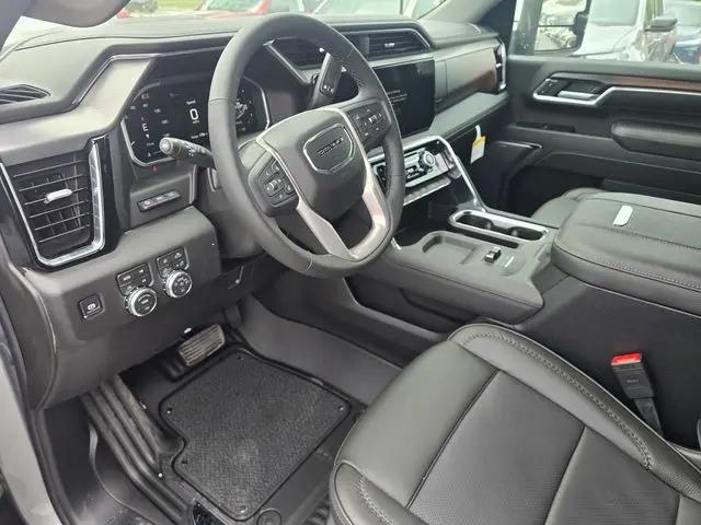 2026 GMC Sierra 2500HD Crew Cab, Standard Bed, Denali, 4WD