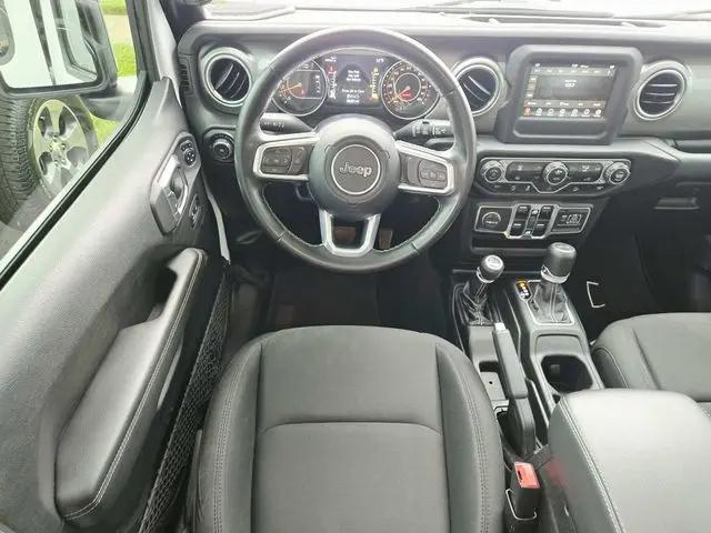 2020 Jeep Wrangler Sahara 4x4