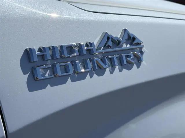 2026 Chevrolet Silverado 1500 4WD Crew Cab Short Bed High Country