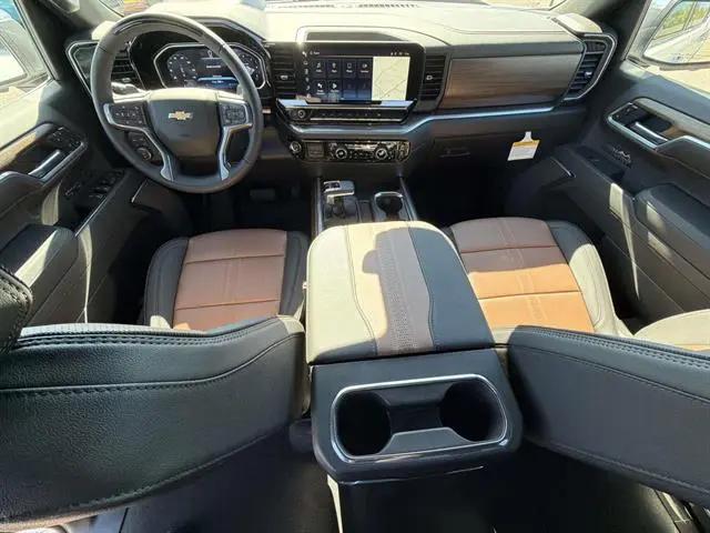 2026 Chevrolet Silverado 1500 4WD Crew Cab Short Bed High Country