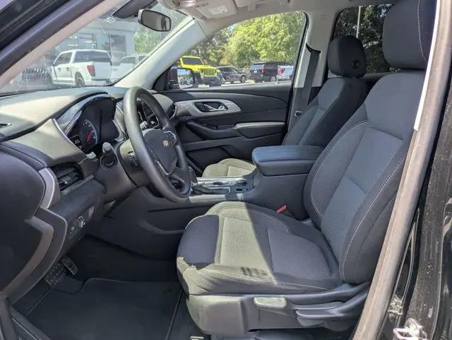 2020 Chevrolet Traverse FWD LS