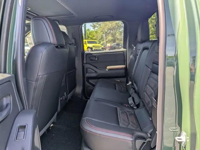 2026 Nissan Frontier Crew Cab Long Bed PRO-4X 4x4