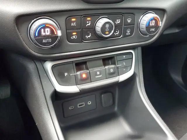 2023 GMC Terrain FWD SLE