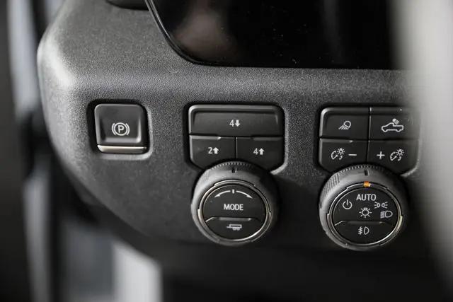 2026 Chevrolet Silverado 2500HD Crew Cab, Standard Bed, LT, 4WD