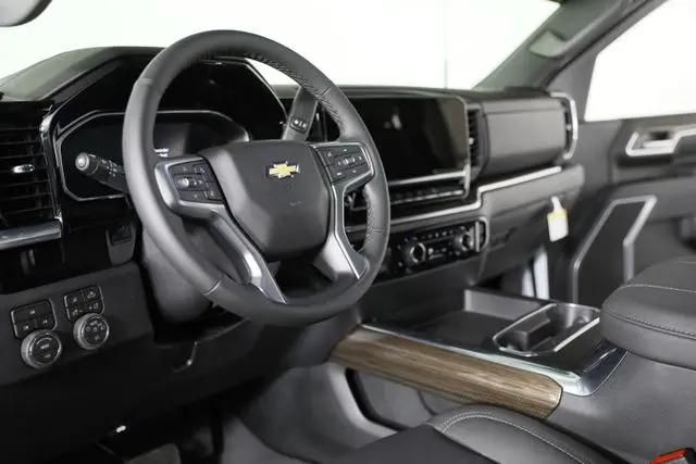 2026 Chevrolet Silverado 2500HD Crew Cab, Standard Bed, LT, 4WD