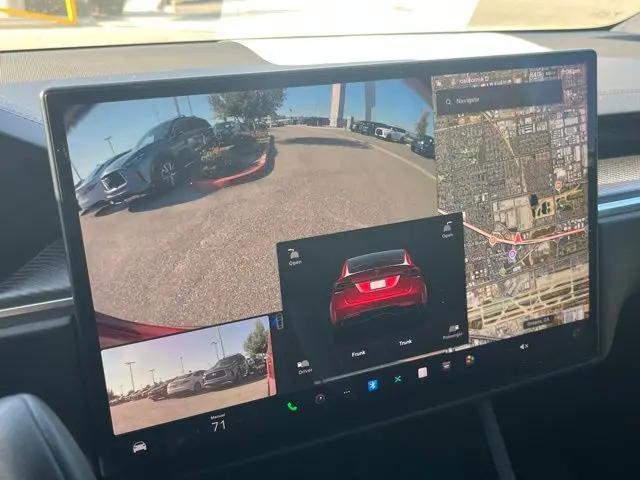 2022 Tesla Model X Plaid Tri Motor All-Wheel Drive