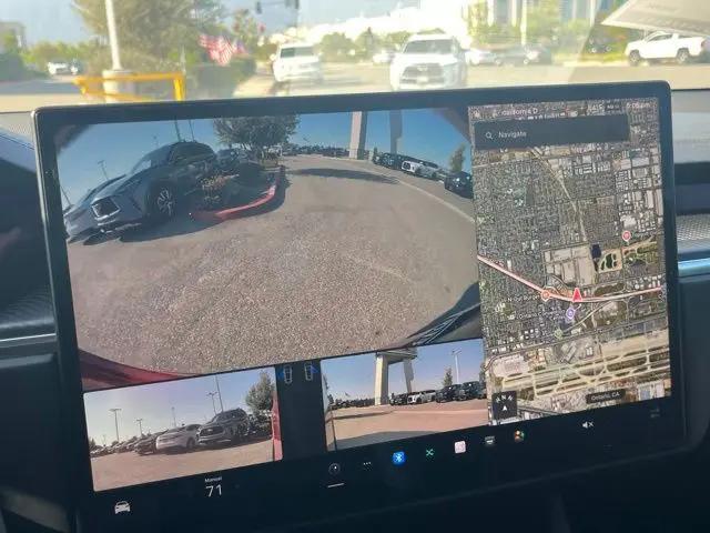 2022 Tesla Model X Plaid Tri Motor All-Wheel Drive