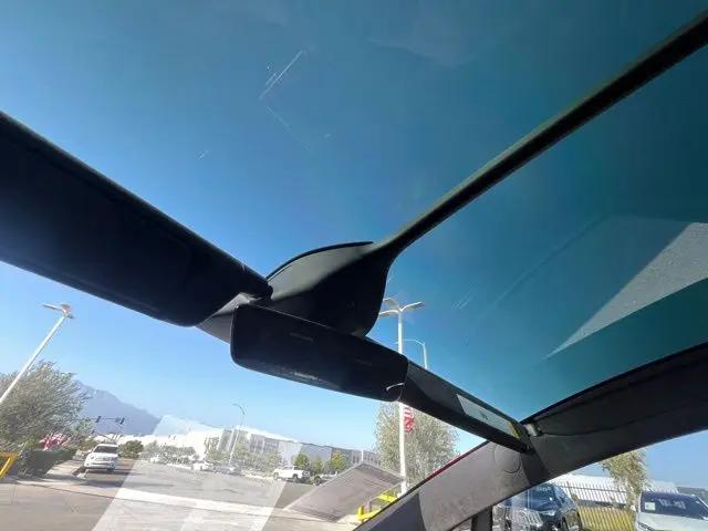 2022 Tesla Model X Plaid Tri Motor All-Wheel Drive