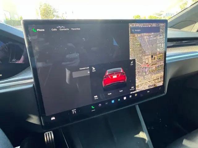 2022 Tesla Model X Plaid Tri Motor All-Wheel Drive