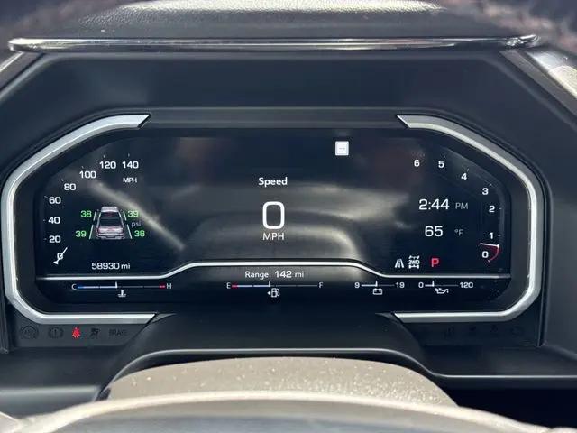 2022 GMC Sierra 1500 4WD Crew Cab Short Box AT4X