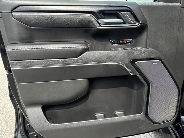 2022 GMC Sierra 1500 4WD Crew Cab Short Box AT4X