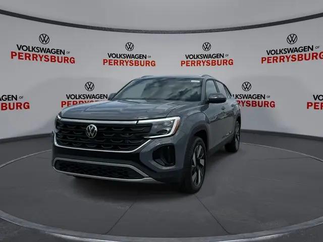 2026 Volkswagen Atlas Cross Sport SE with Technology