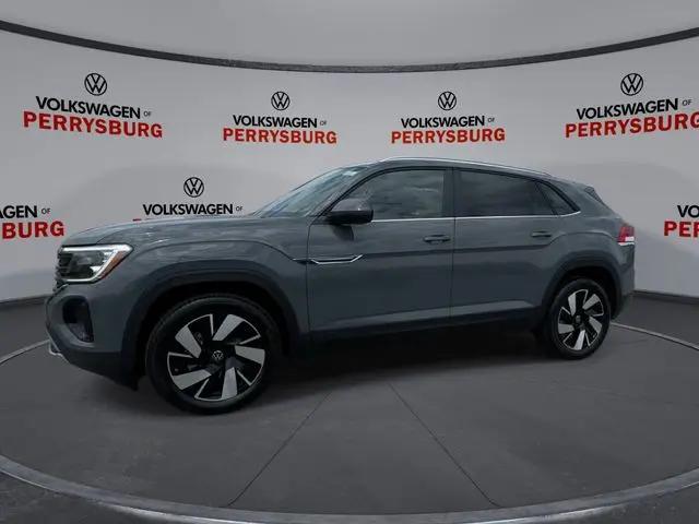 2026 Volkswagen Atlas Cross Sport SE with Technology