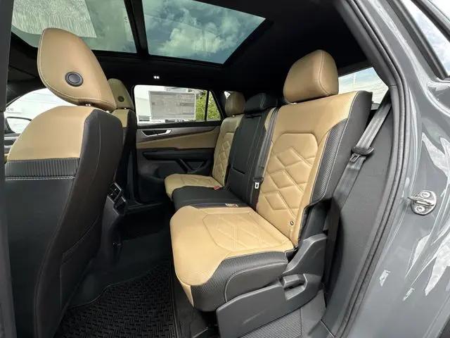 2026 Volkswagen Atlas Cross Sport SE with Technology