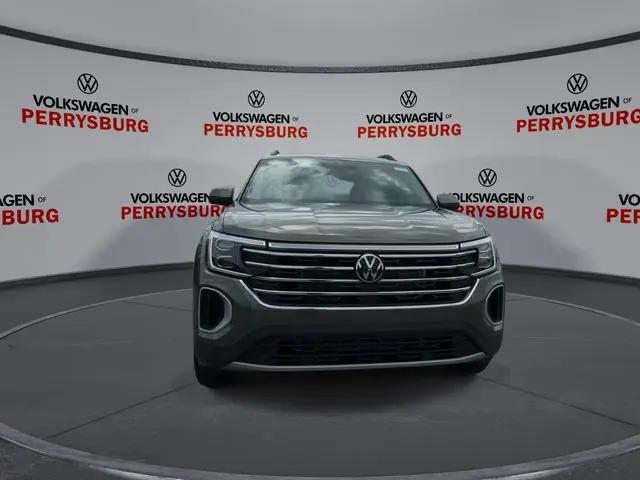 2026 Volkswagen Atlas SE with Technology