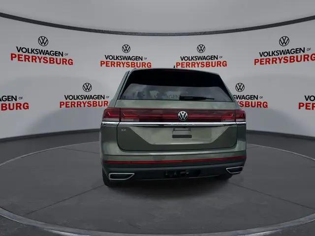2026 Volkswagen Atlas SE with Technology