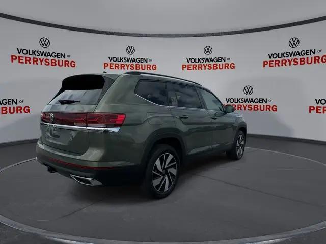 2026 Volkswagen Atlas SE with Technology
