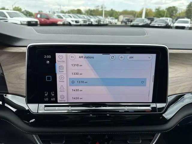 2026 Volkswagen Atlas SE with Technology