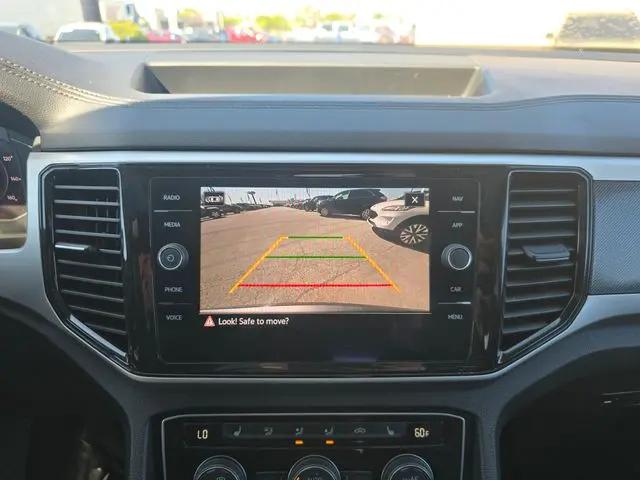 2022 Volkswagen Atlas 3.6L V6 SEL R-Line