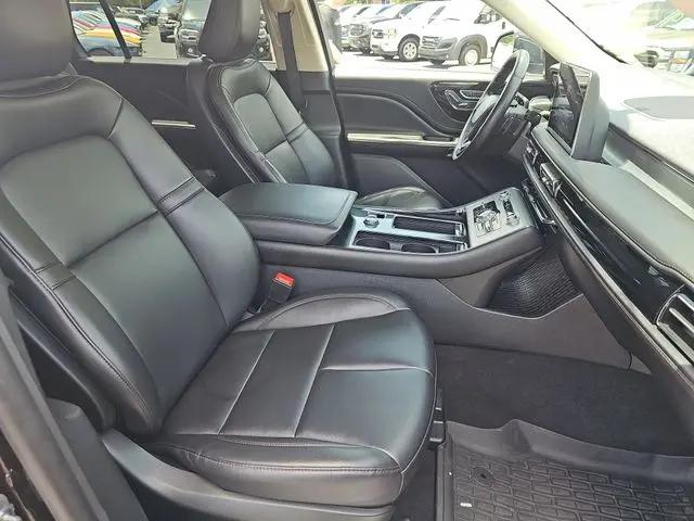 2023 Lincoln Aviator Standard