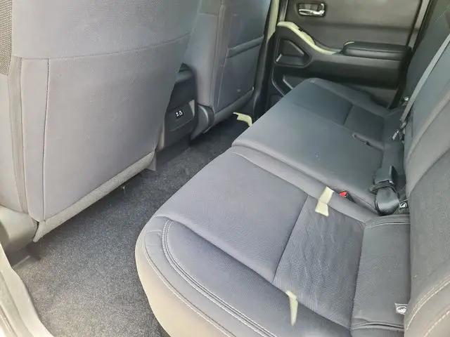 2023 Nissan Frontier Crew Cab SV 4x4