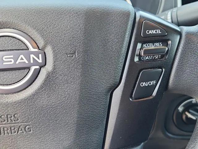 2023 Nissan Frontier Crew Cab SV 4x4