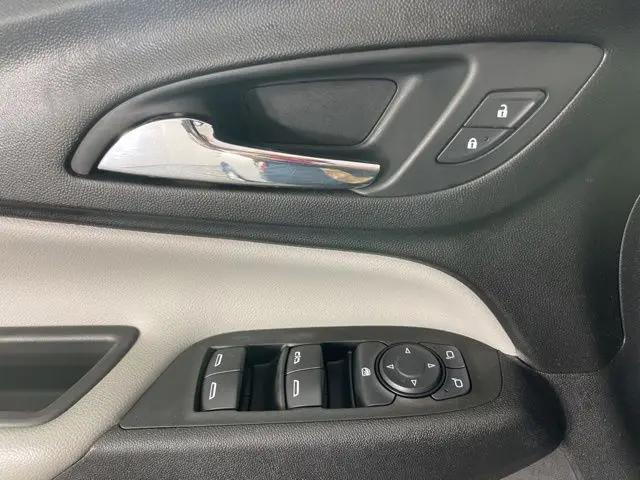 2021 Chevrolet Equinox AWD LS